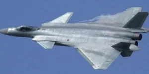 China-Akan-Produksi-Pesawat-J-20-Mighty-Dragon-Secara-Masal