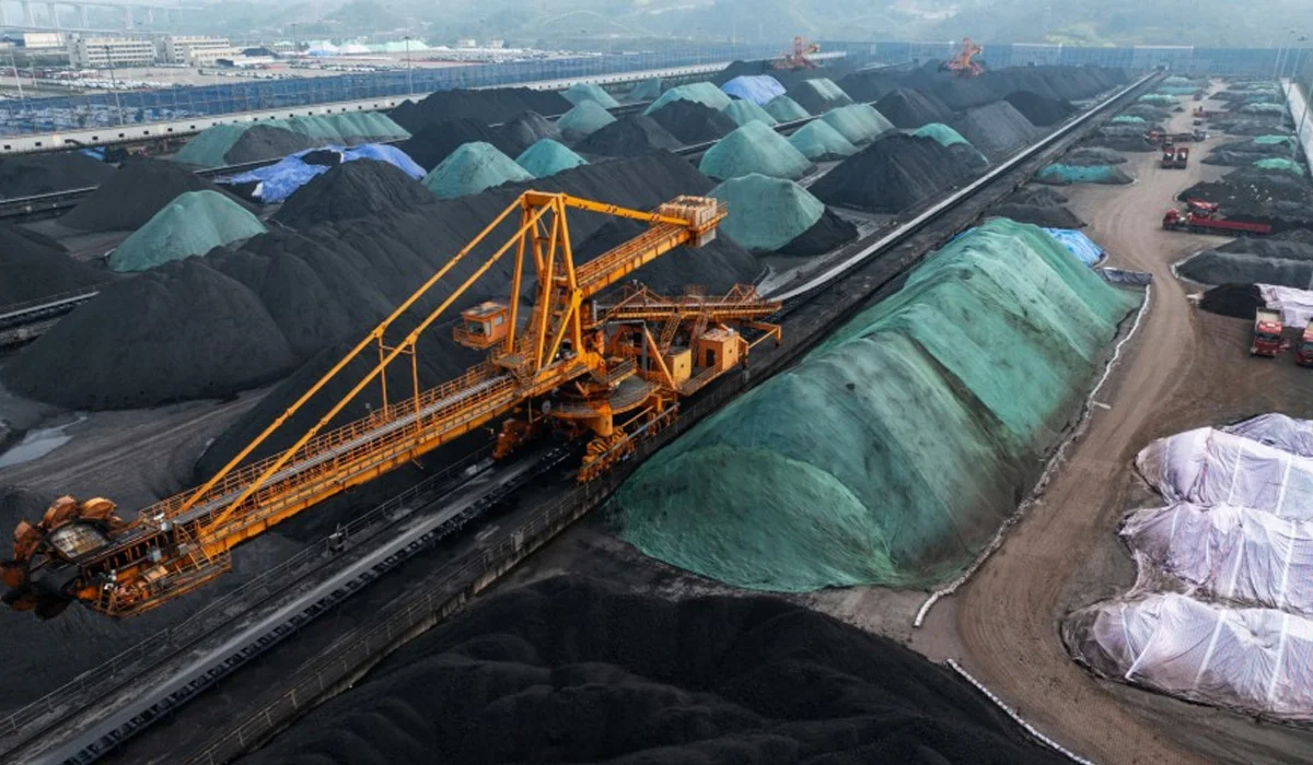 Volume Impor Merosot, Stok Domestik Meningkat