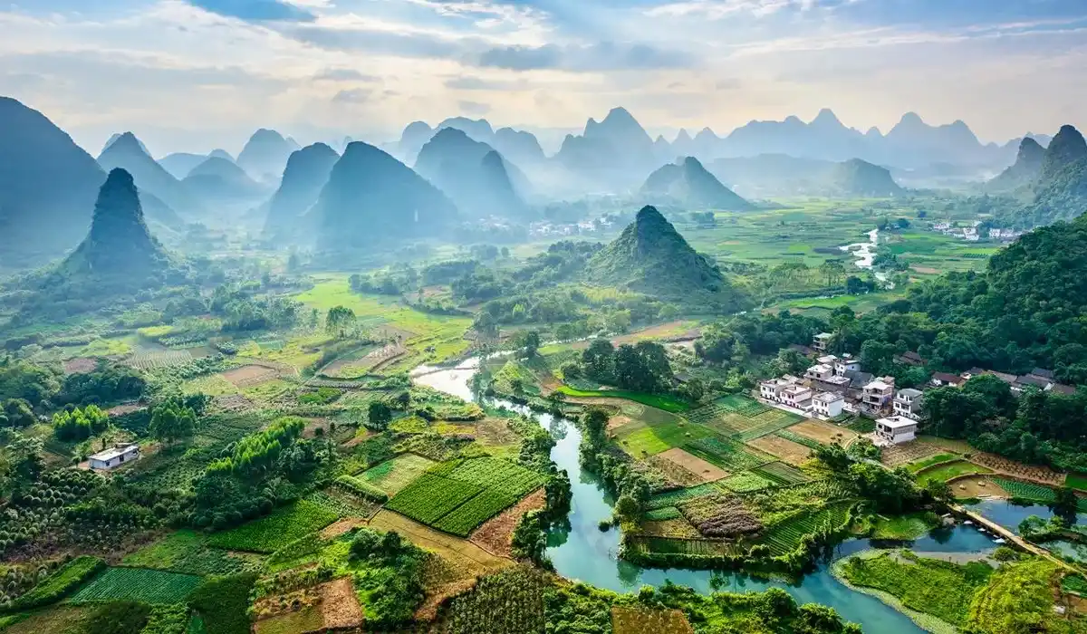 Menelusuri Keindahan Kota-Kota Menakjubkan di China