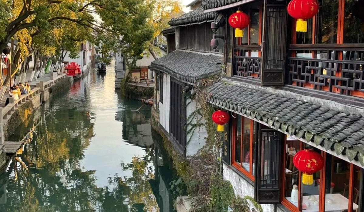 Menelusuri-Keindahan-Kanal-dan-Jembatan-di-Zhouzhuang