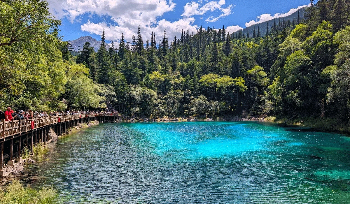 Menikmati-Keajaiban-Alam-Jiuzhaigou-Valley-di-China