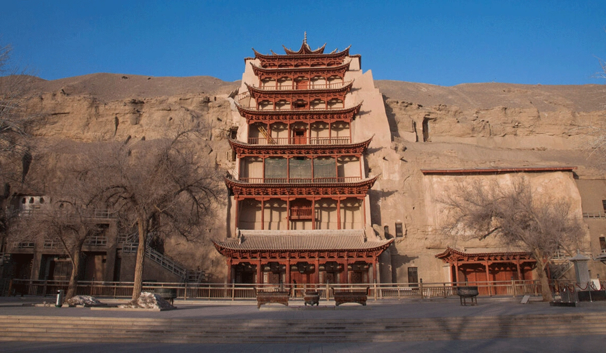 Mogao-Caves,-Lukisan-dan-Patung-Buddha-Berusia-Ribuan-Tahun