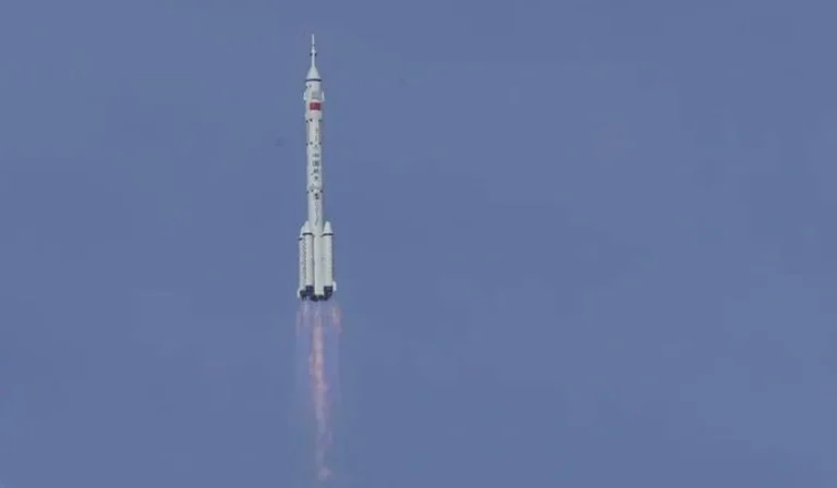 China Luncurkan Misi Darurat Shenzhou-22 Dalam 16 Hari